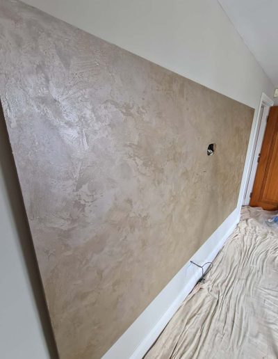 Interior wall decorating with smooth professional paint finish